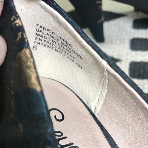 Like New Anthropologie Seychelles Special Ed Heels - Picture 7 of 8